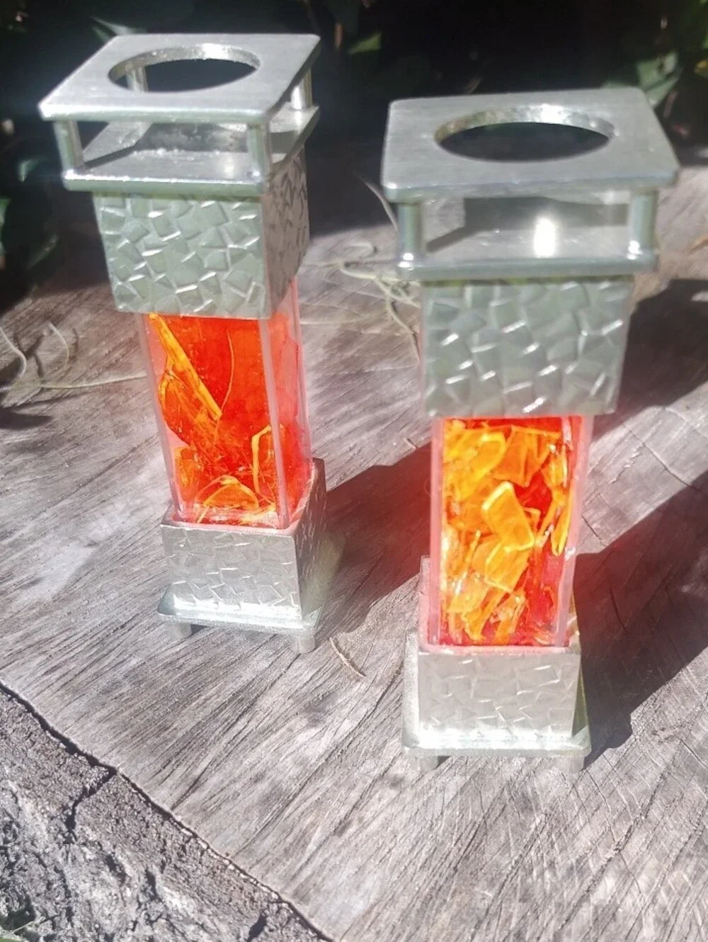 N/A bright orange